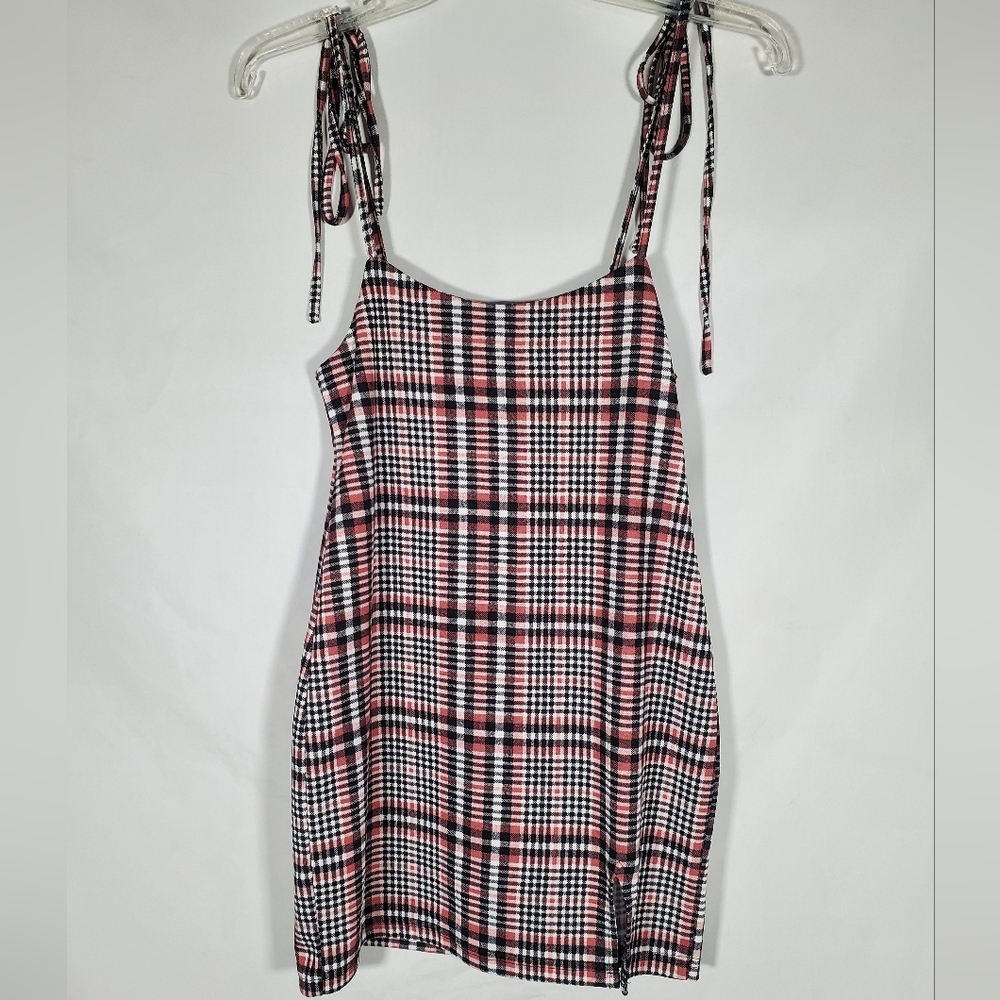 SHEIN PINK PLAID TARTAN SPAGETTI STRAP  SLIT STRETCH MINI DRESS